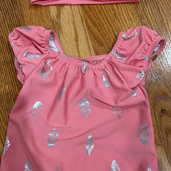 Baby girl Bathing Suit First Impressions 12 Months LIKE NEW - Picture 2 of 7
